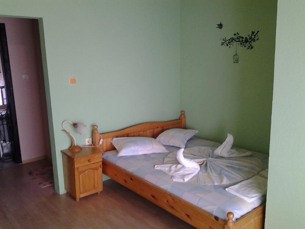 Guest House Zora Sozopol Exterior photo